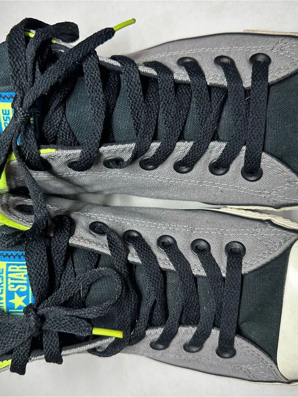 Converse Men's Gray, Black and Neon Yellow Low-Top Sneakers - Picture 4 of 4